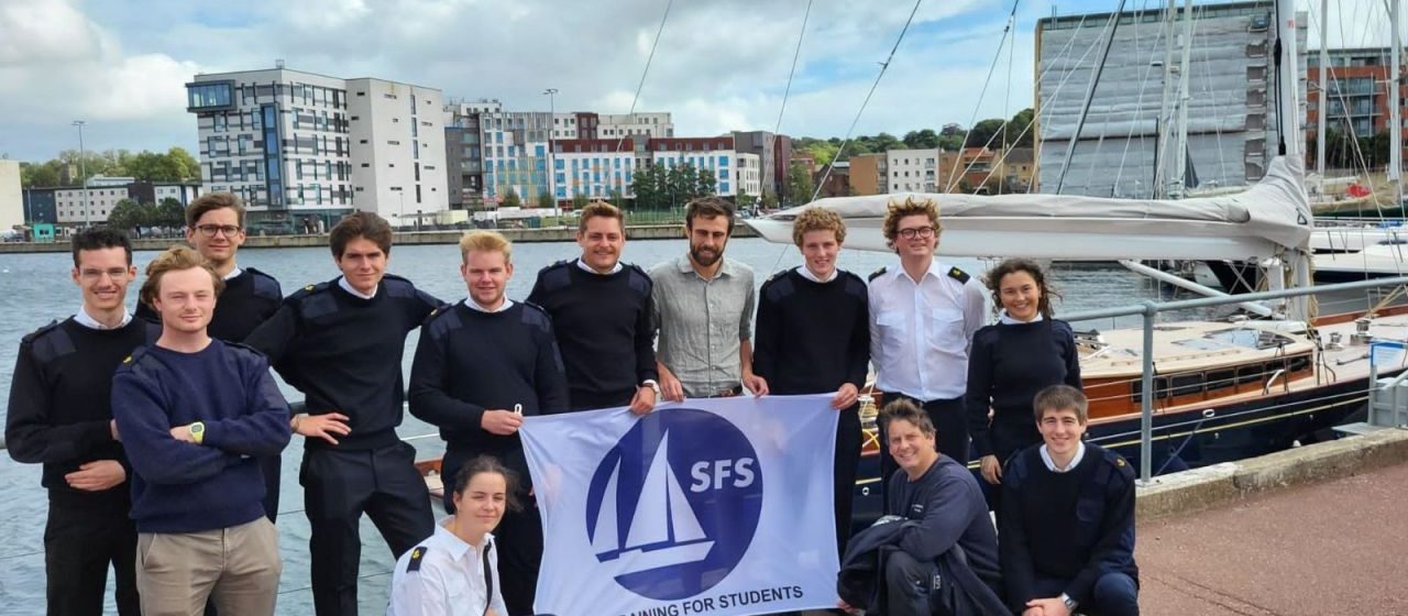 Studenten van Antwerp Maritime Academy maakten in 2023 via het SFS-programma de overtocht op de Noordzee vanop de Faeröer-eilanden.