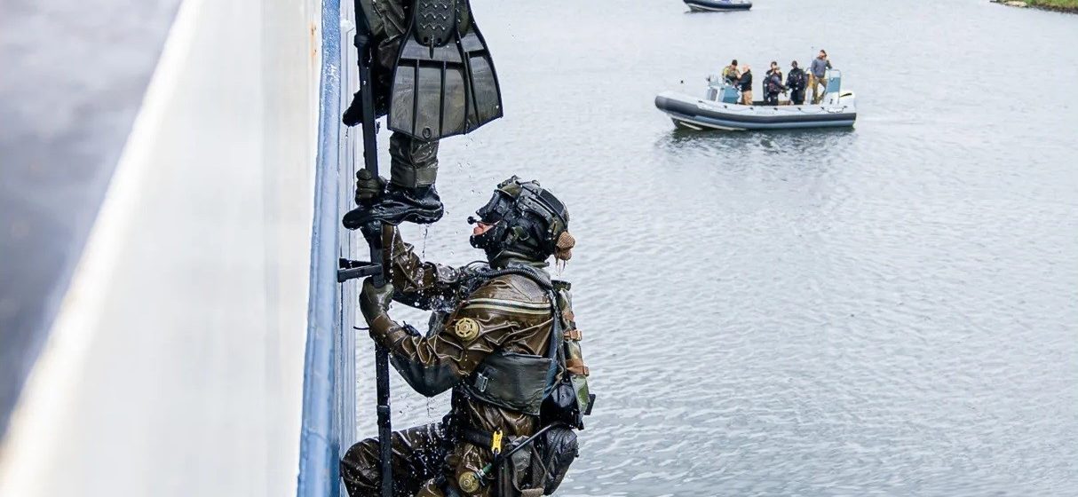 Oefening gevechtsduikers in Zeebrugge