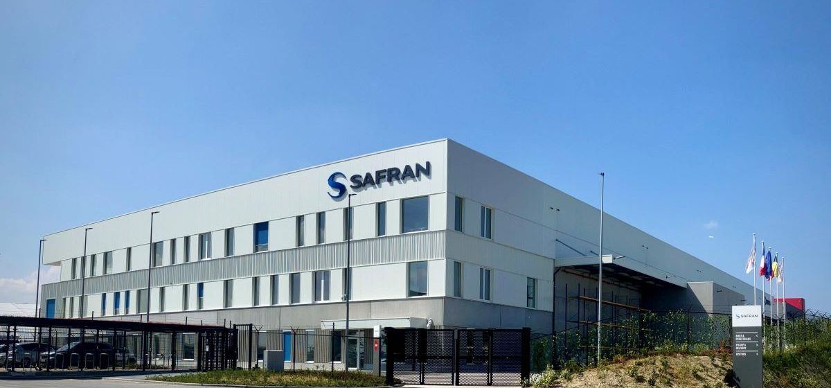 Het nieuwe gebouw van Safran Aircraft Engine Services Brussels in de Noordzone van Brussels Airport