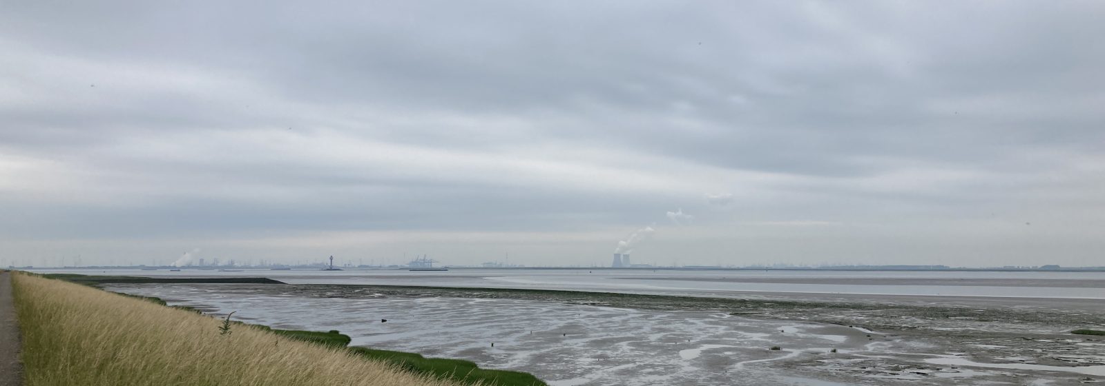 Bocht van Bath met aan de overzijde het Verdronken Land van Saeftinghe