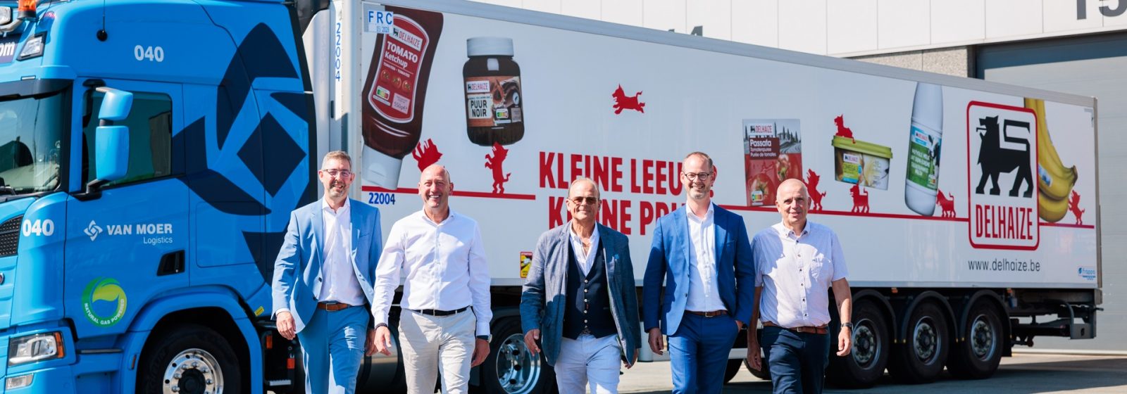 Delhaize en Van Moer Logistics verlengen transportcontract