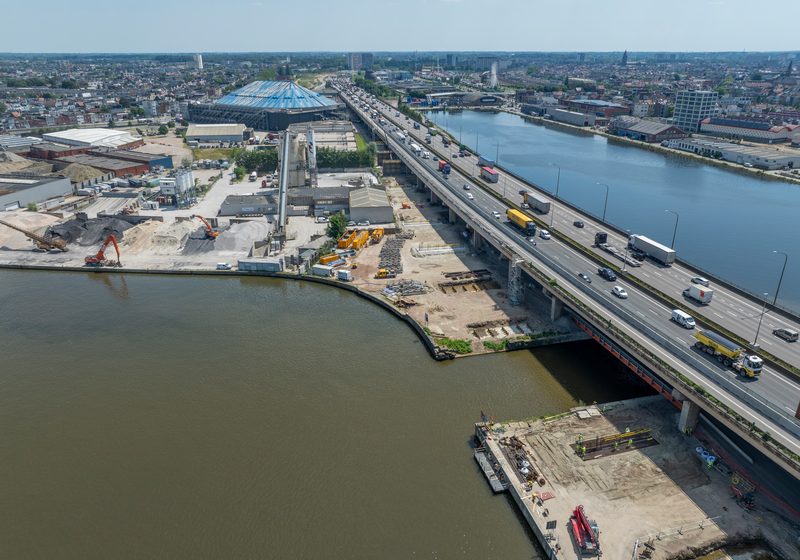 Dronebeeld Albertkanaal en Vaartkaai