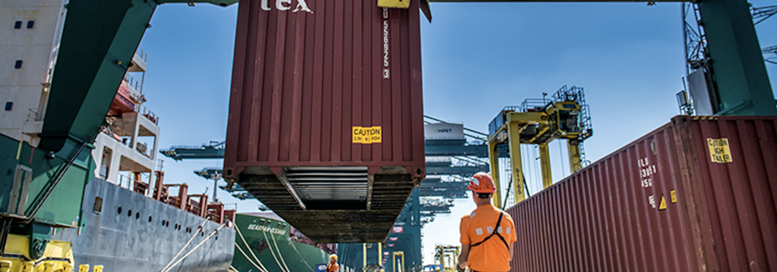 Havenarbeider aan de slag bij MPET