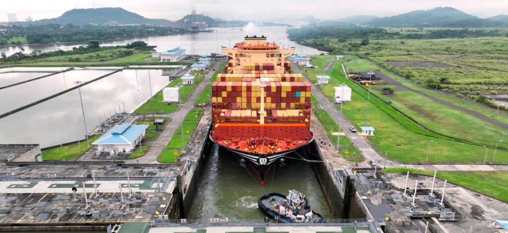 De 'MSC Marie' (16.616 teu) in Panama