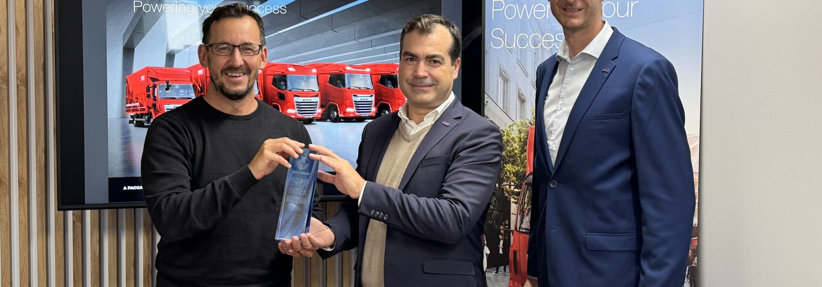 DAF XB ontvangt award 'Best Light Distribution Truck'