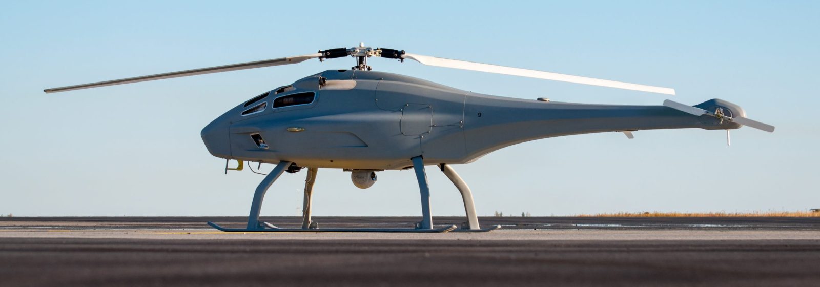 De UMS Skeldar V-200 is een middellangeafstandshelikopter en UAV ontwikkeld door het Zweedse ruimtevaartbedrijf Saab.